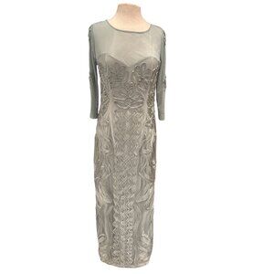 Mermaid Core Elegant Mint Green  Embroidered Sheath Dress With 3/4 Sleeves & V-B